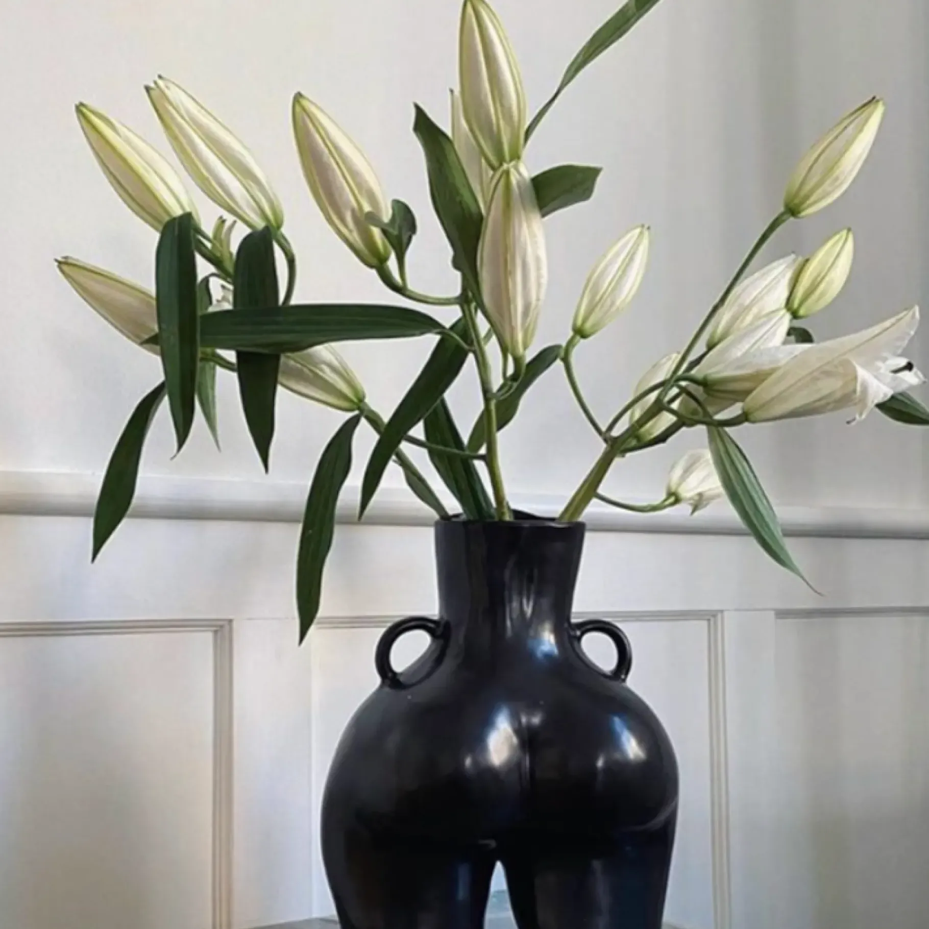 Anissa Kermiche Home-Love Handles Vase (Black)