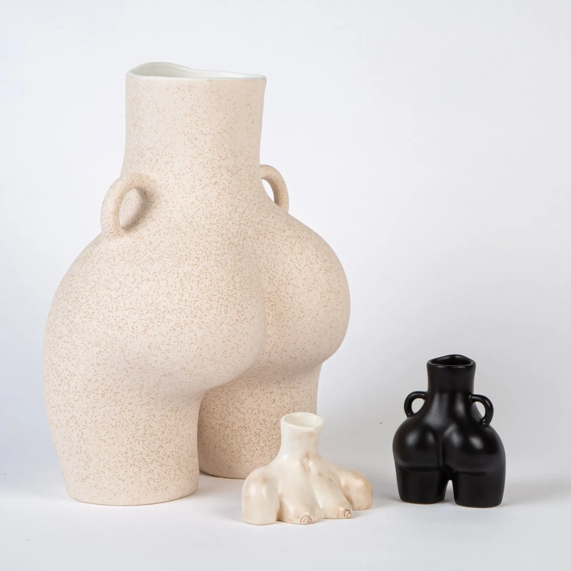 Anissa Kermiche Home-Love Handles Vase (Speckled Beige)