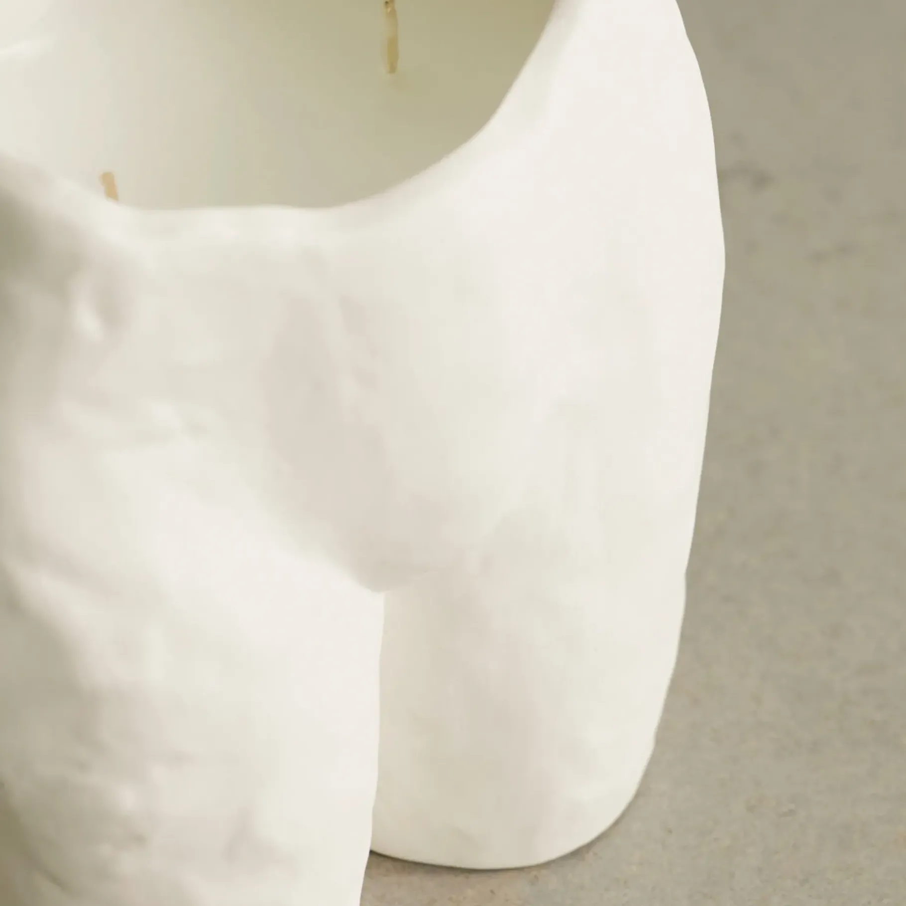 Anissa Kermiche Home-Popotin Candle (White)