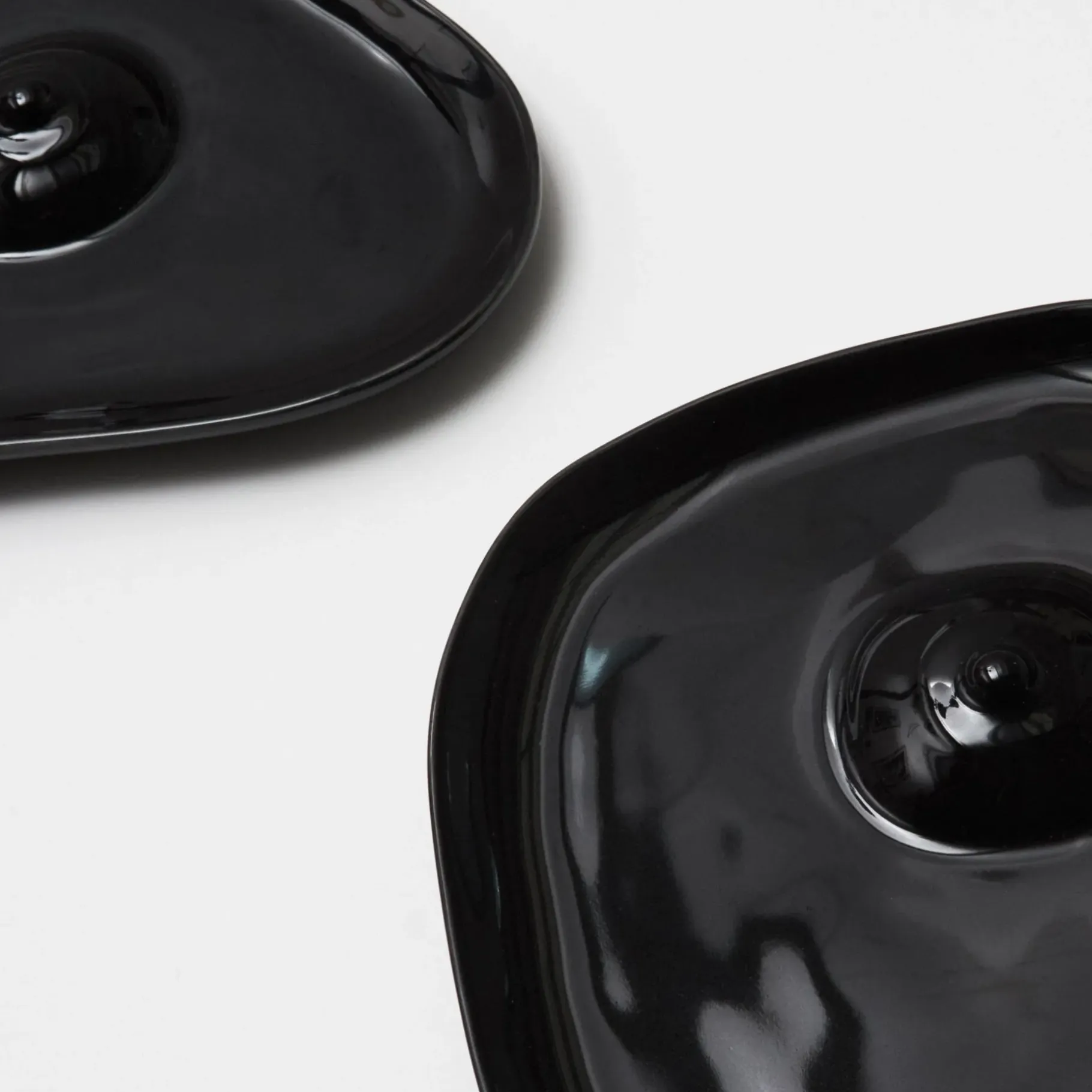 Anissa Kermiche Home-Tatas Plates (High-Shine Black)